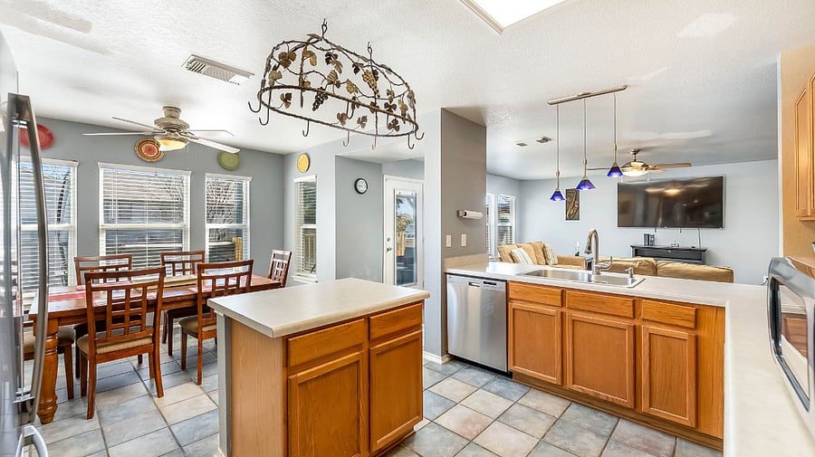 Furnished Finder property 1023207_1 photo 9