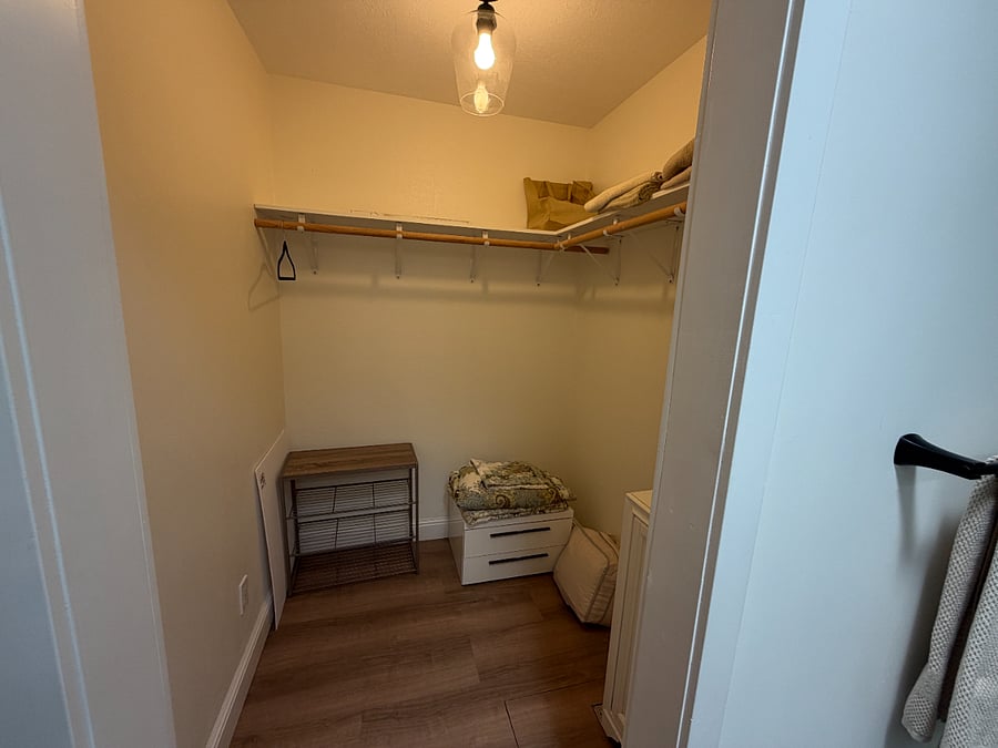 Furnished Finder property 1023209_1 photo 22