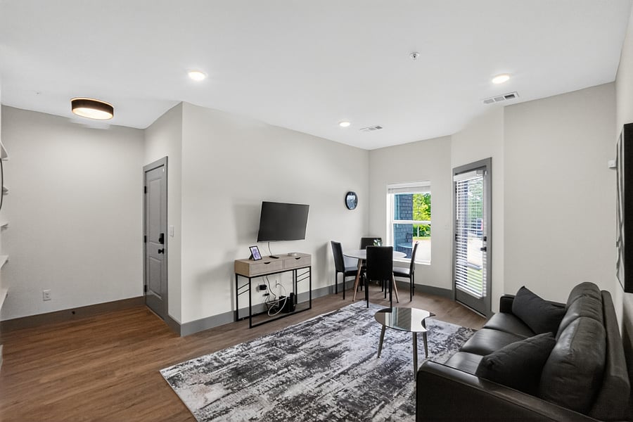Furnished Finder property 1023238_1 photo 7