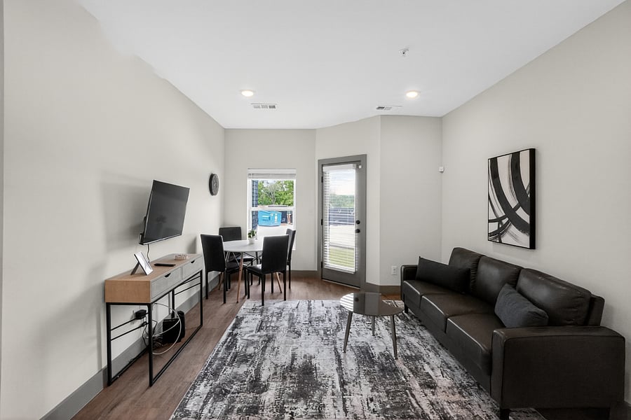 Furnished Finder property 1023238_1 photo 8