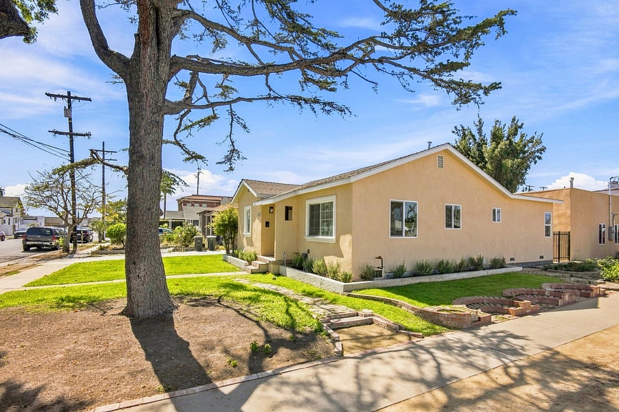 Furnished Finder property 1023253_1 photo 12