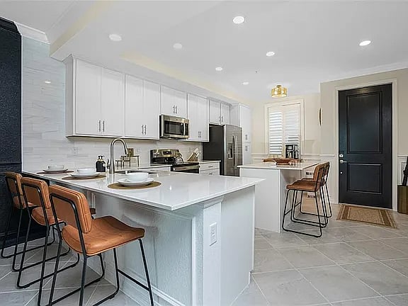 Furnished Finder property 1023269_1 photo 11