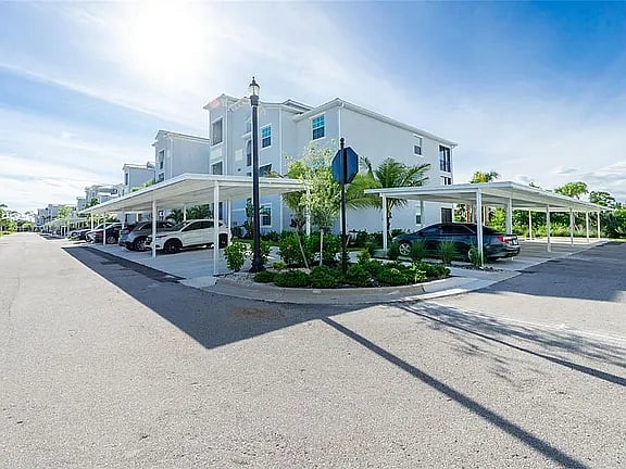 Furnished Finder property 1023269_1 photo 31