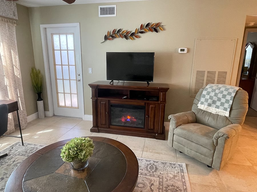 Furnished Finder property 1023273_1 photo 5