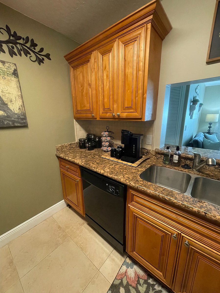 Furnished Finder property 1023273_1 photo 9