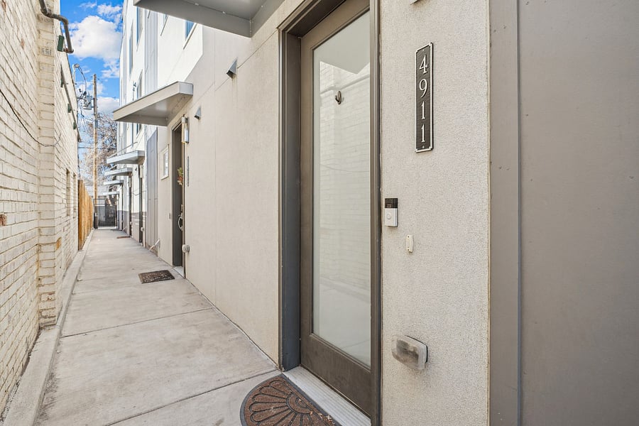 Furnished Finder property 1023276_1 photo 23