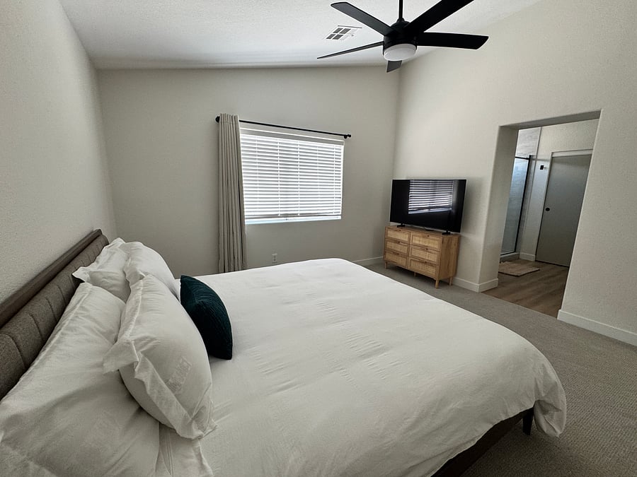 Furnished Finder property 1023288_1 photo 15
