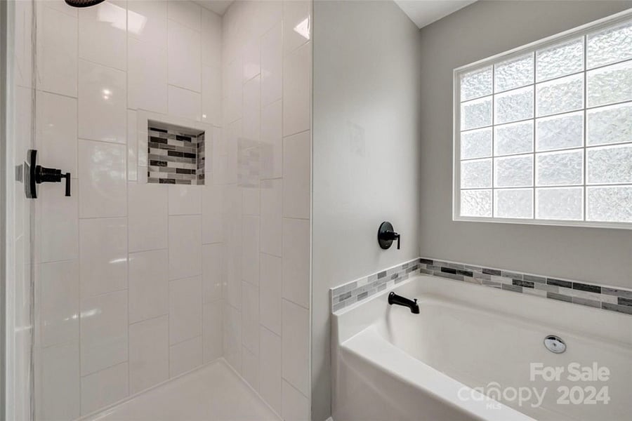 Furnished Finder property 1023311_1 photo 6