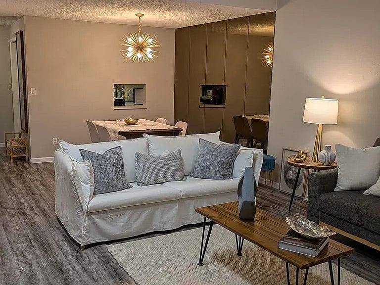 Furnished Finder property 1023313_1 photo 2