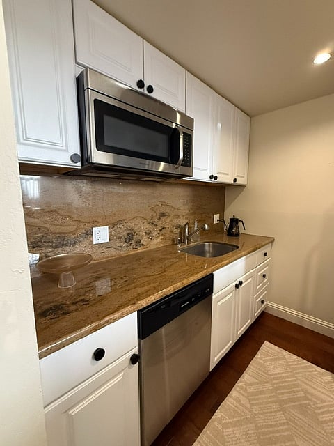 Furnished Finder property 1023325_1 photo 7