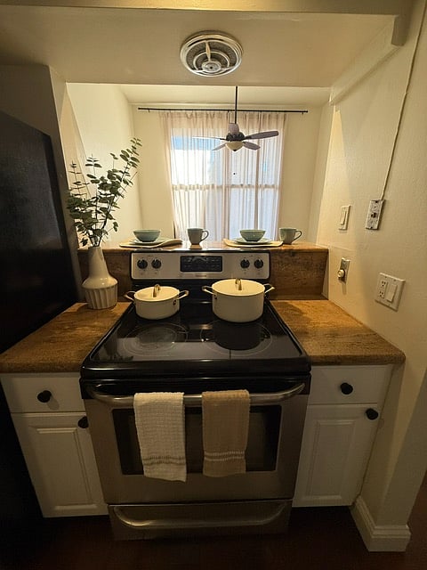 Furnished Finder property 1023325_1 photo 8