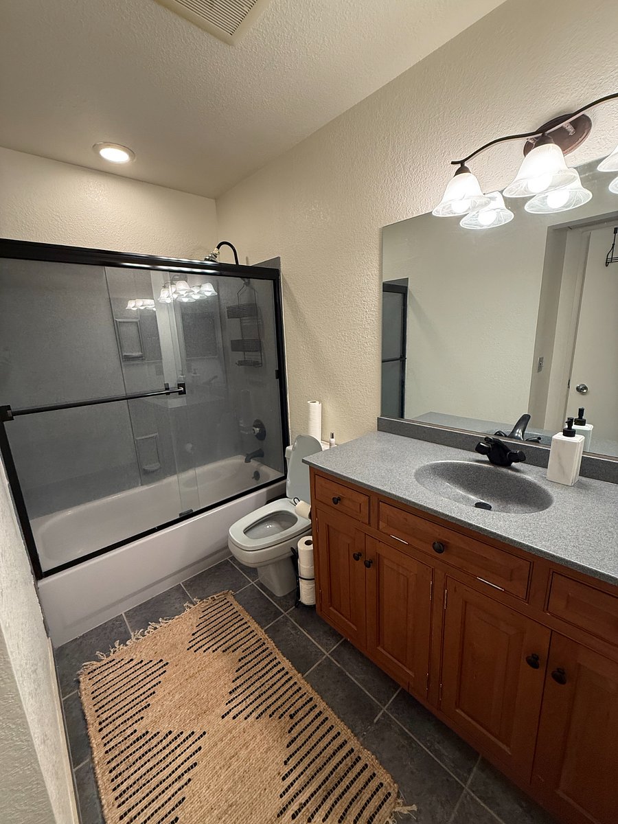 Furnished Finder property 1023325_1 photo 13