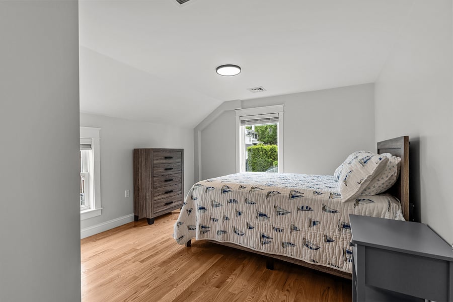Additional bedroom featuring full bed