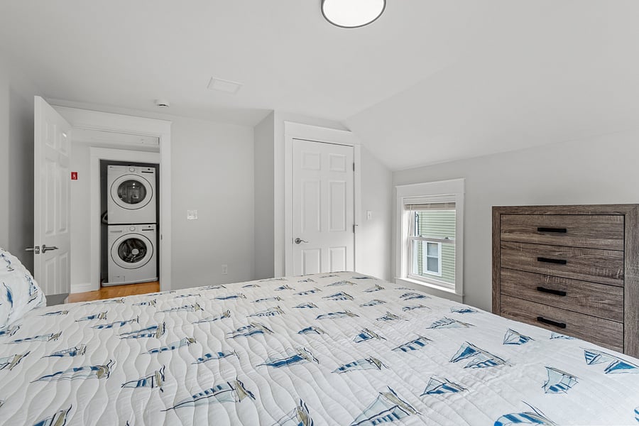 Additional bedroom featuring full bed