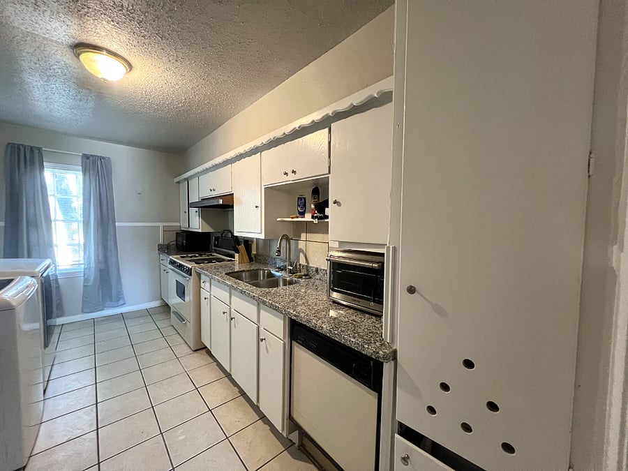 Furnished Finder property 1023340_1 photo 4