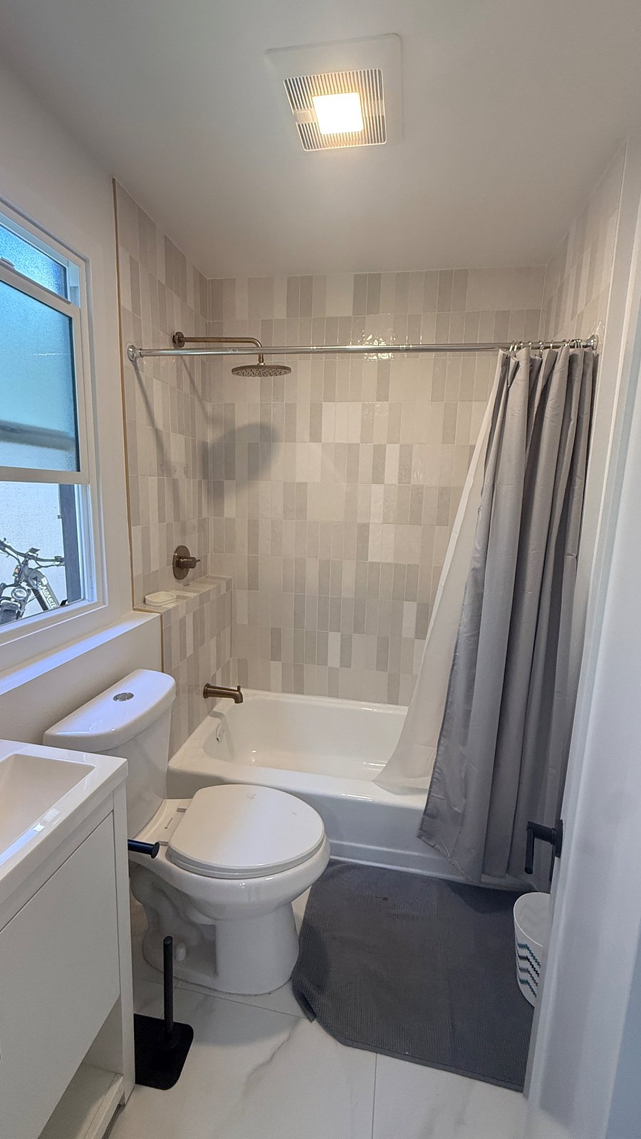 Furnished Finder property 1023367_1 photo 3