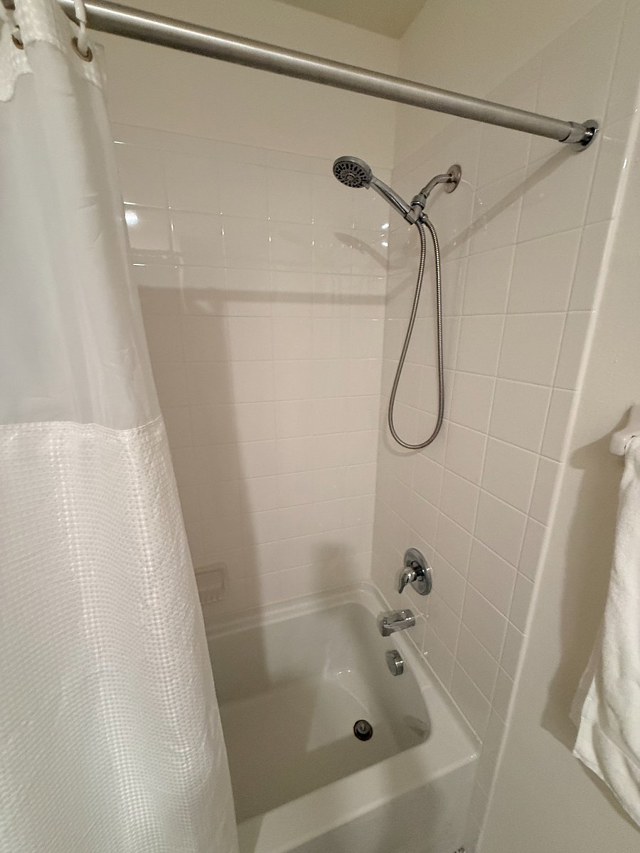 Furnished Finder property 1023379_1 photo 2