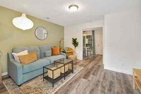 Furnished Finder property 1023394_1 photo 8