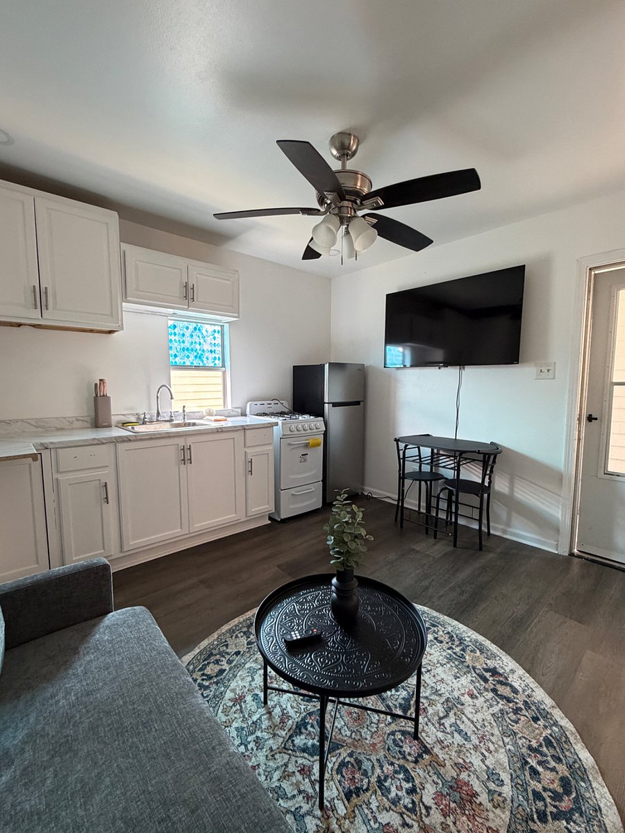 Furnished Finder property 1023395_1 photo 2