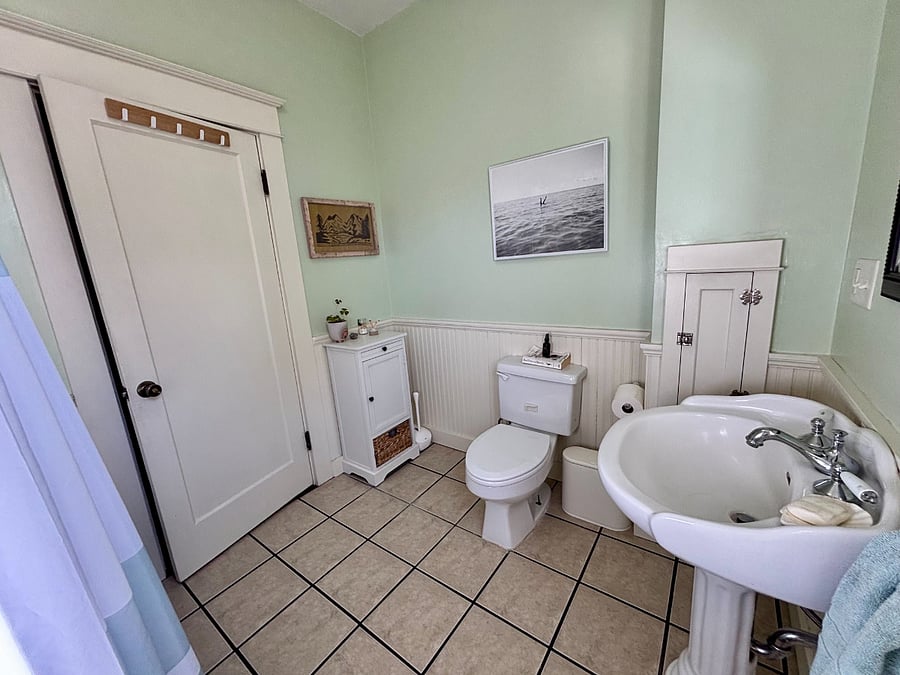 Furnished Finder property 1023403_1 photo 2