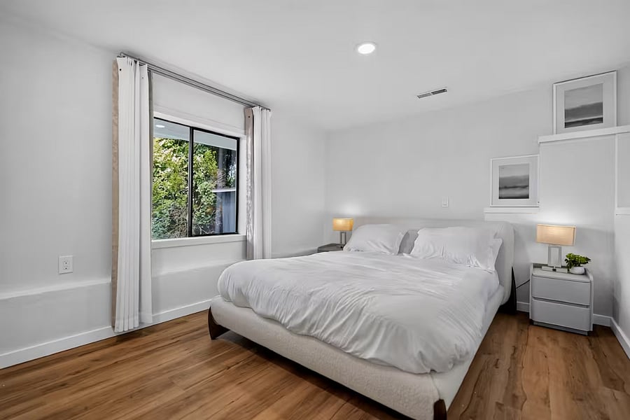 Furnished Finder property 1023408_1 photo 25