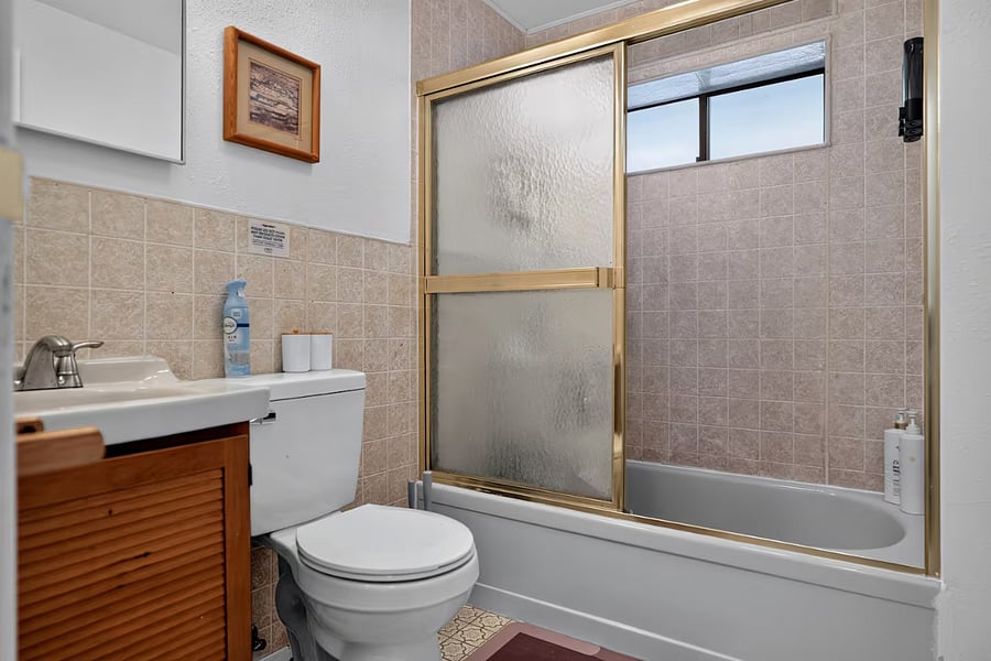 Furnished Finder property 1023408_1 photo 32