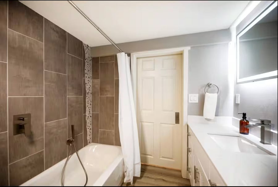 Furnished Finder property 1023408_1 photo 44