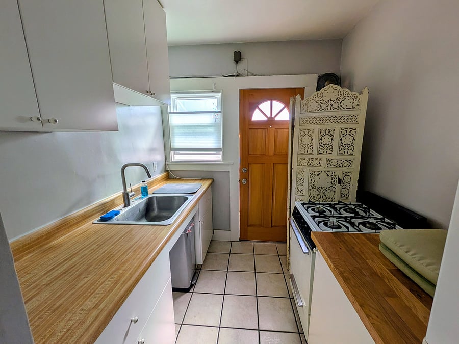 Furnished Finder property 1023417_1 photo 5