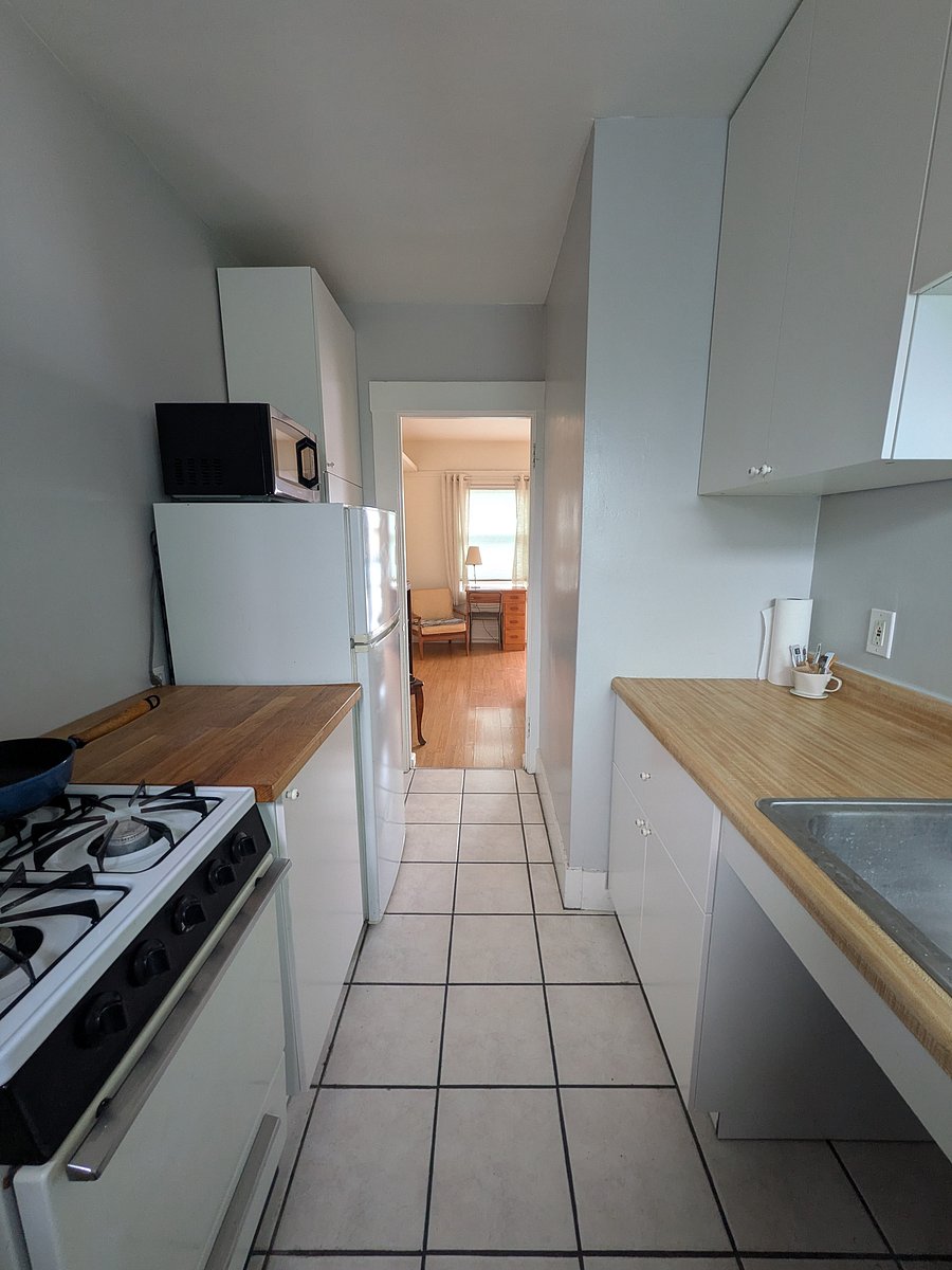 Furnished Finder property 1023417_1 photo 4