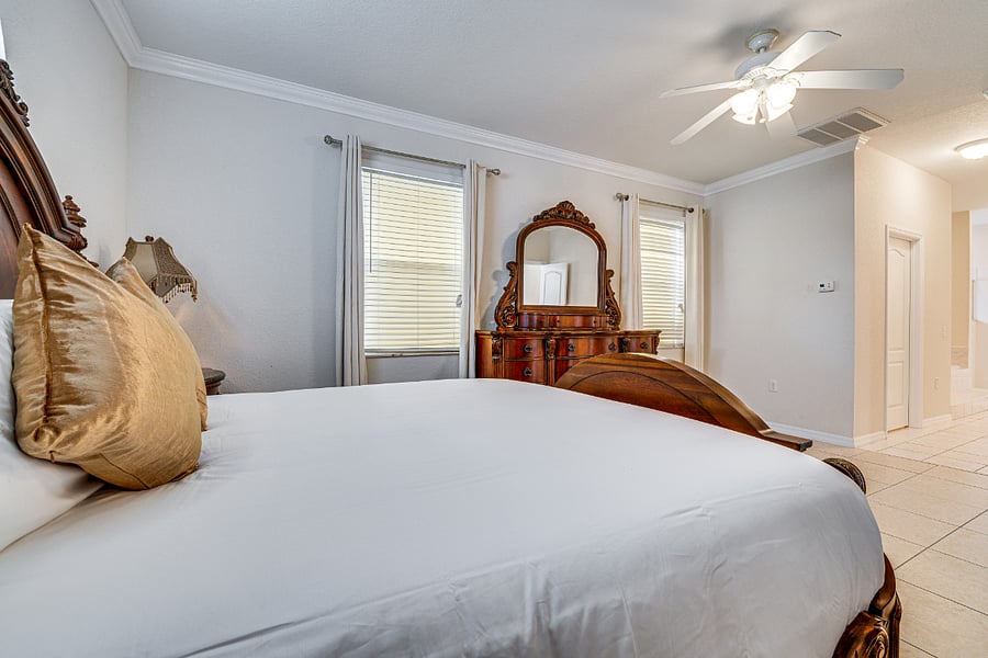 Furnished Finder property 1023427_1 photo 11