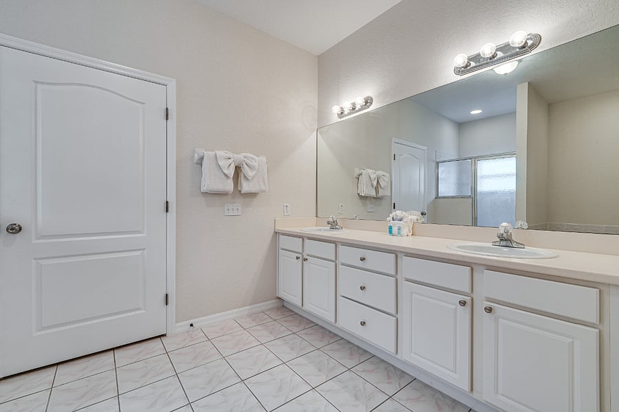 Furnished Finder property 1023427_1 photo 16