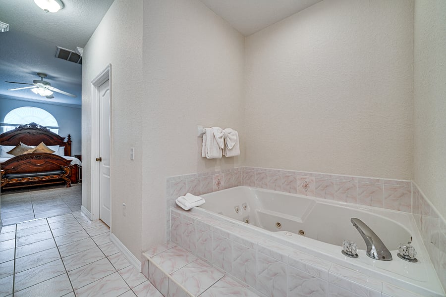 Furnished Finder property 1023427_1 photo 19