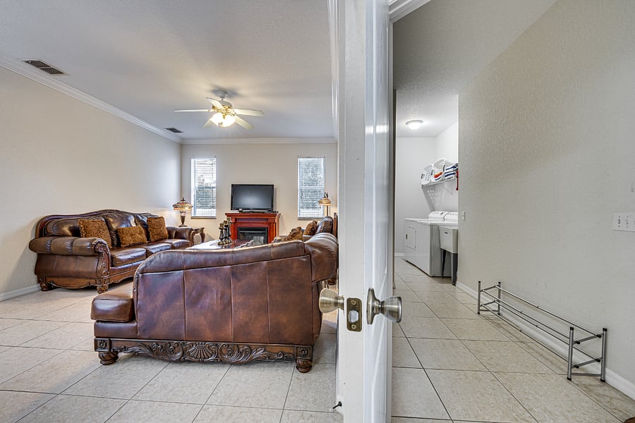 Furnished Finder property 1023427_1 photo 24