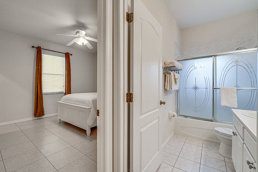 Furnished Finder property 1023427_1 photo 43