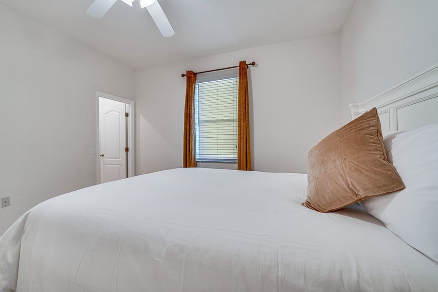 Furnished Finder property 1023427_1 photo 46