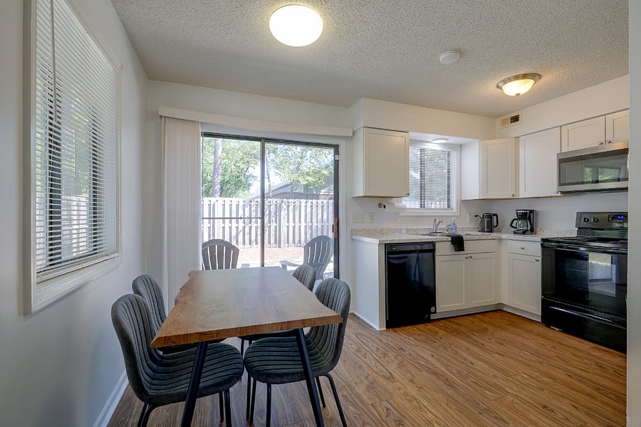 Furnished Finder property 1023436_1 photo 18