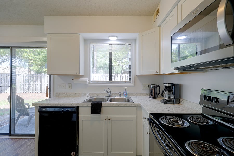 Furnished Finder property 1023436_1 photo 23