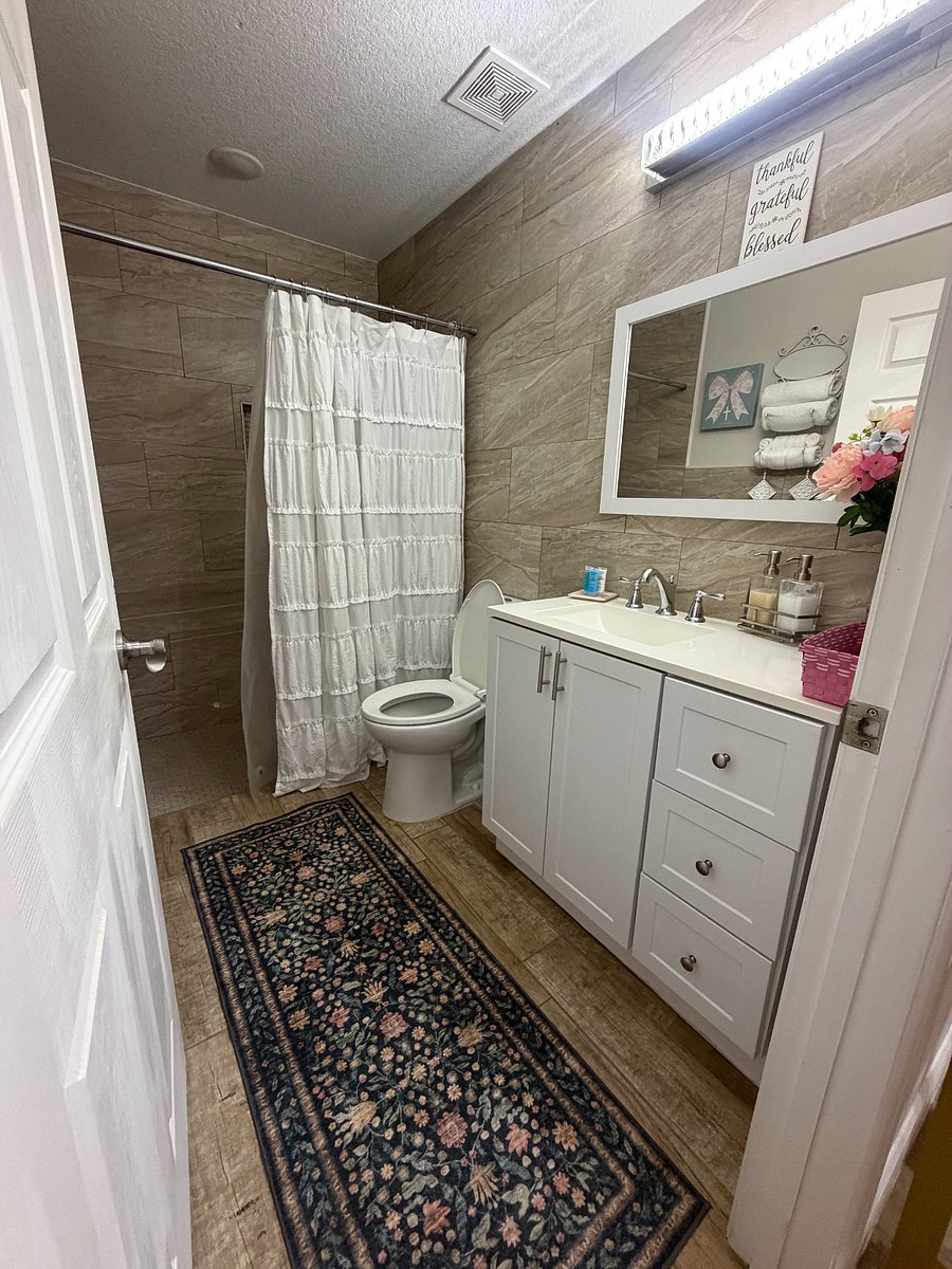 Furnished Finder property 1023441_1 photo 9