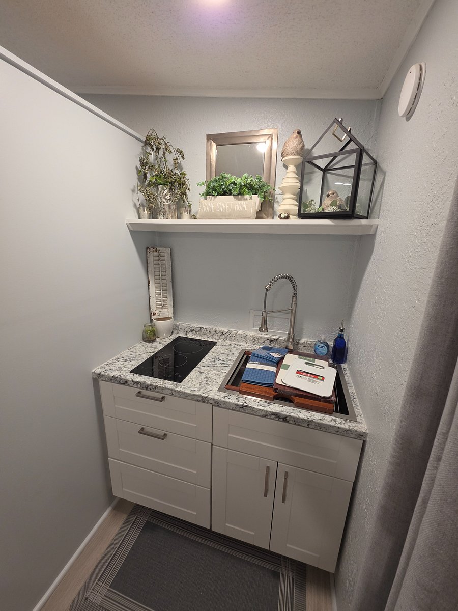 Furnished Finder property 1023442_1 photo 17