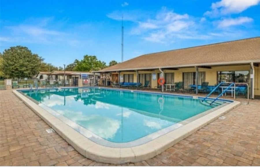 Furnished Finder property 1023442_1 photo 25
