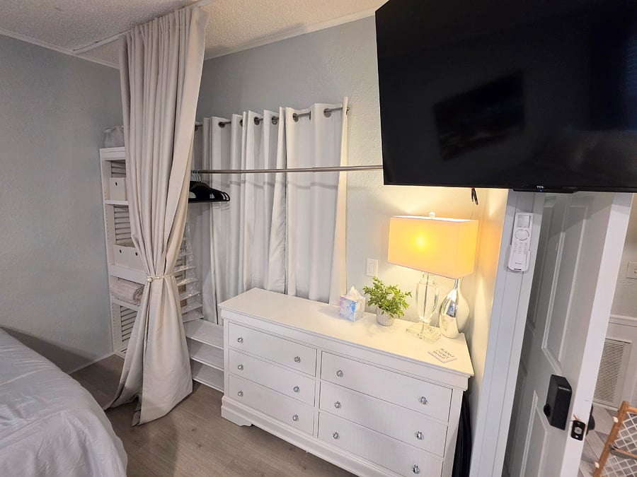 Furnished Finder property 1023442_1 photo 32