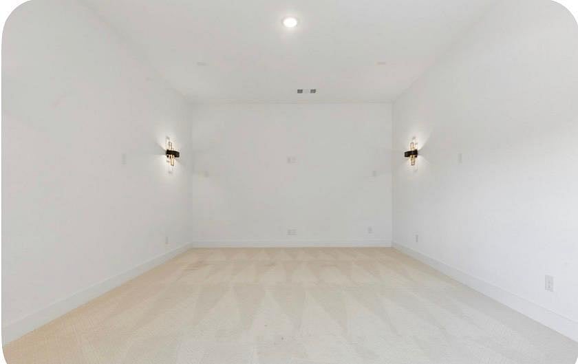 Furnished Finder property 1023457_1 photo 3