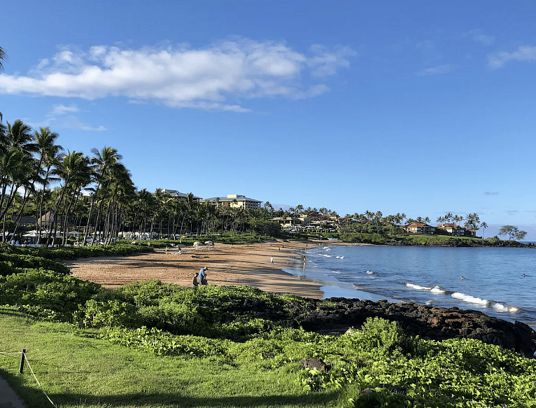 Wailea beach a short walk away.