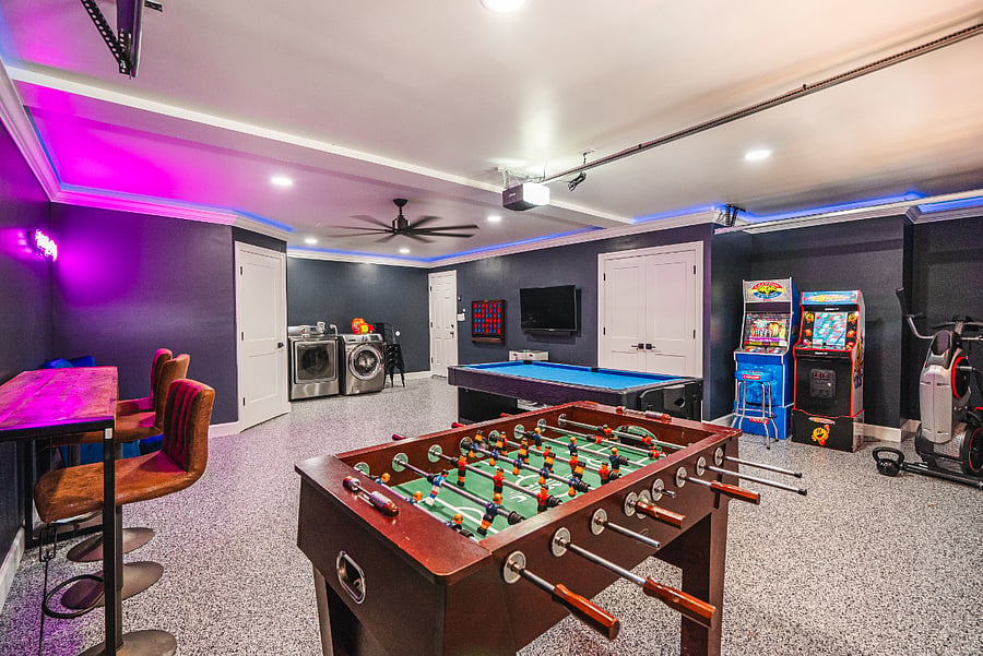 garage / game room