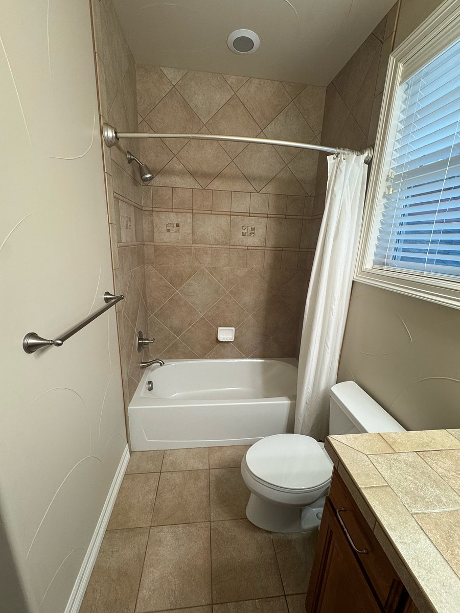 Furnished Finder property 1023506_1 photo 6