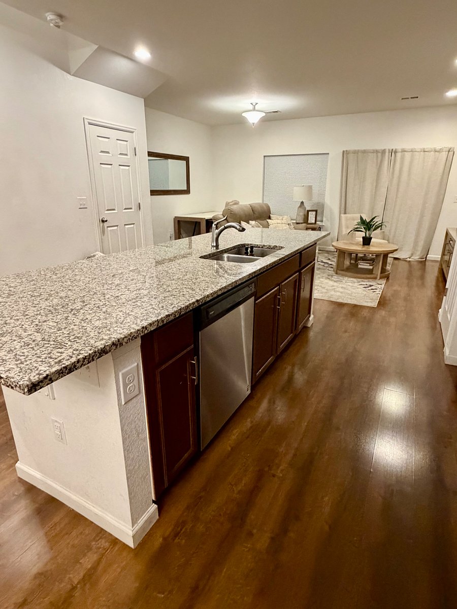 Furnished Finder property 1023539_1 photo 9