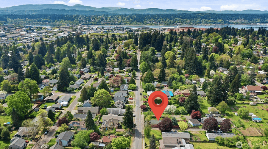 Convenient location, close to downtown Olympia and several facilities