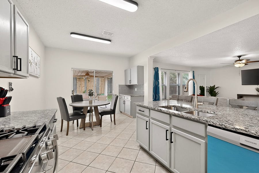 Furnished Finder property 1023586_1 photo 8