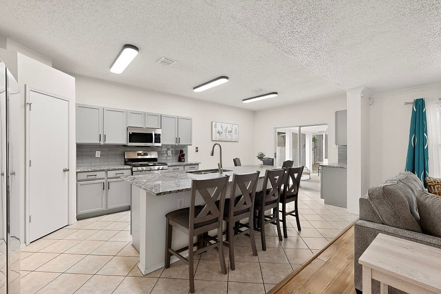 Furnished Finder property 1023586_1 photo 10