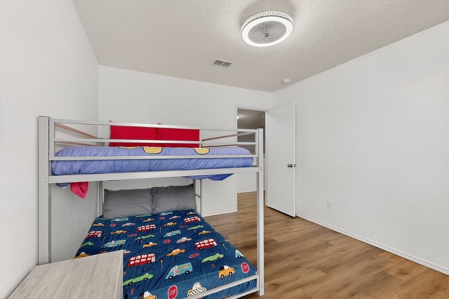 Furnished Finder property 1023586_1 photo 16